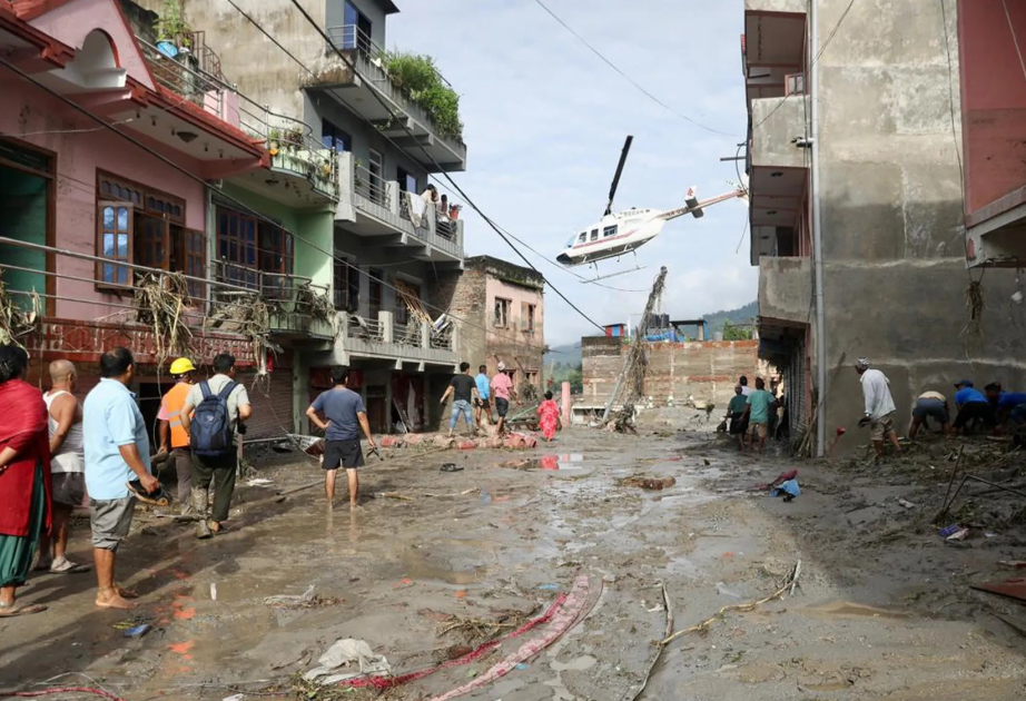 Nepalda sel fəlakəti zamanı azı 8 Almaniya vətəndaşı itkin düşüb