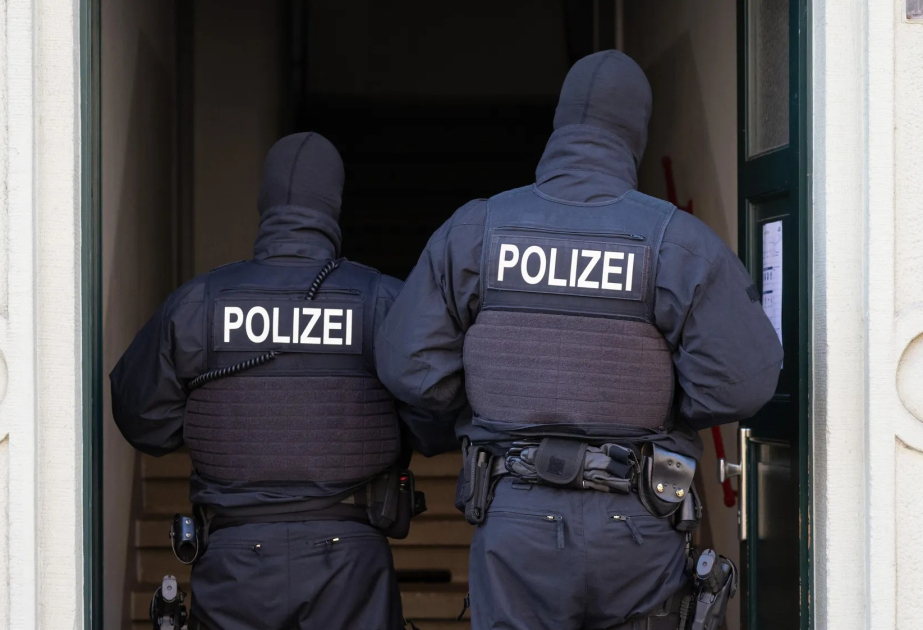 German police raid properties linked to banned neo-Nazi group