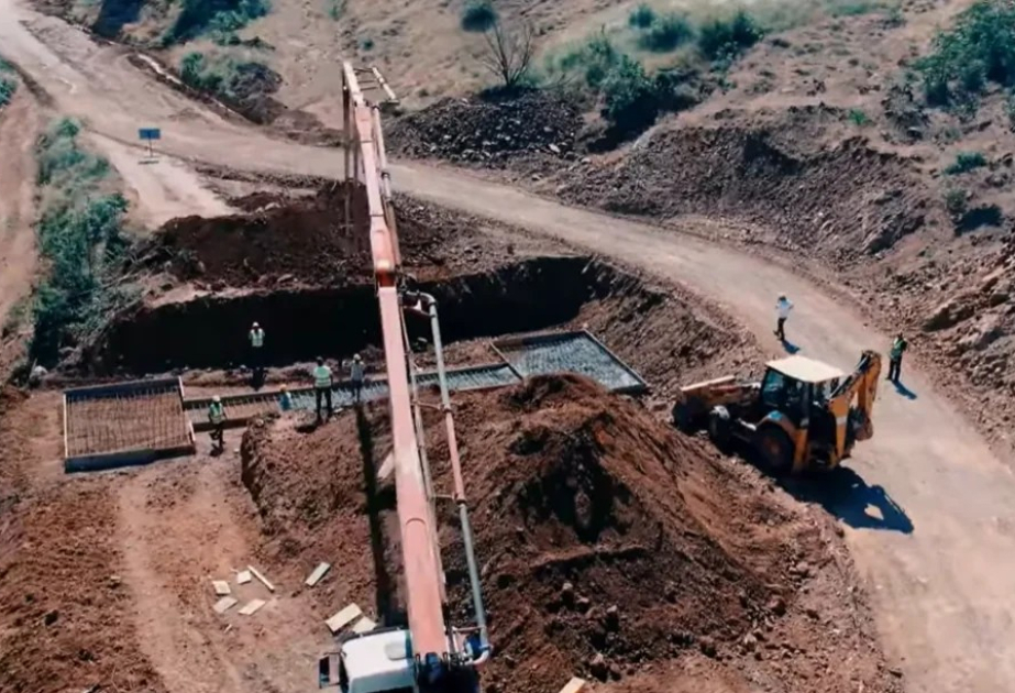 Xocavənddə iki kəndin giriş yolları tikilir