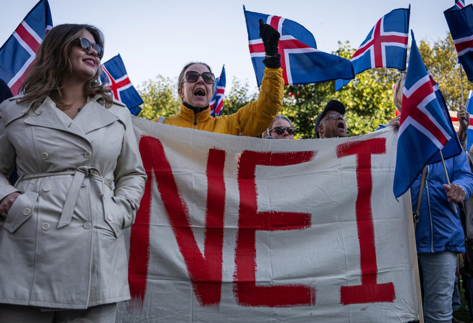 Iceland votes against restarting talks on joining EU