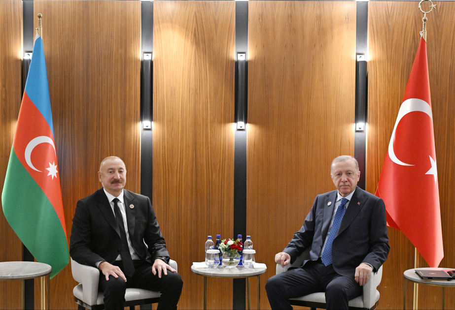 Les présidents Aliyev et Erdogan s’entretiennent à Bichkek MIS A JOUR VIDEO
