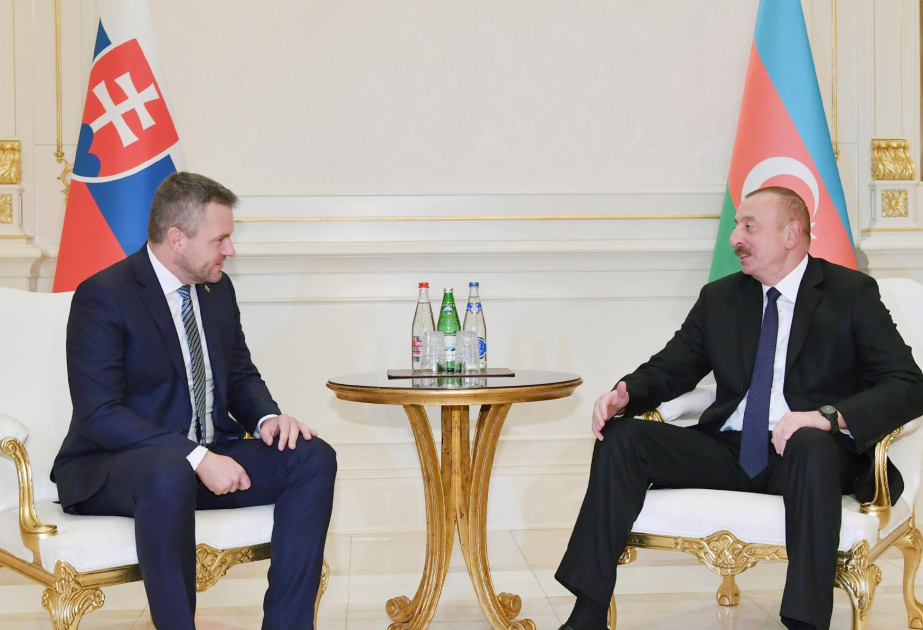 Präsident Ilham Aliyev würdigt Beteiligung der Slowakei am Wiederaufbau befreiter Gebiete Aserbaidschans