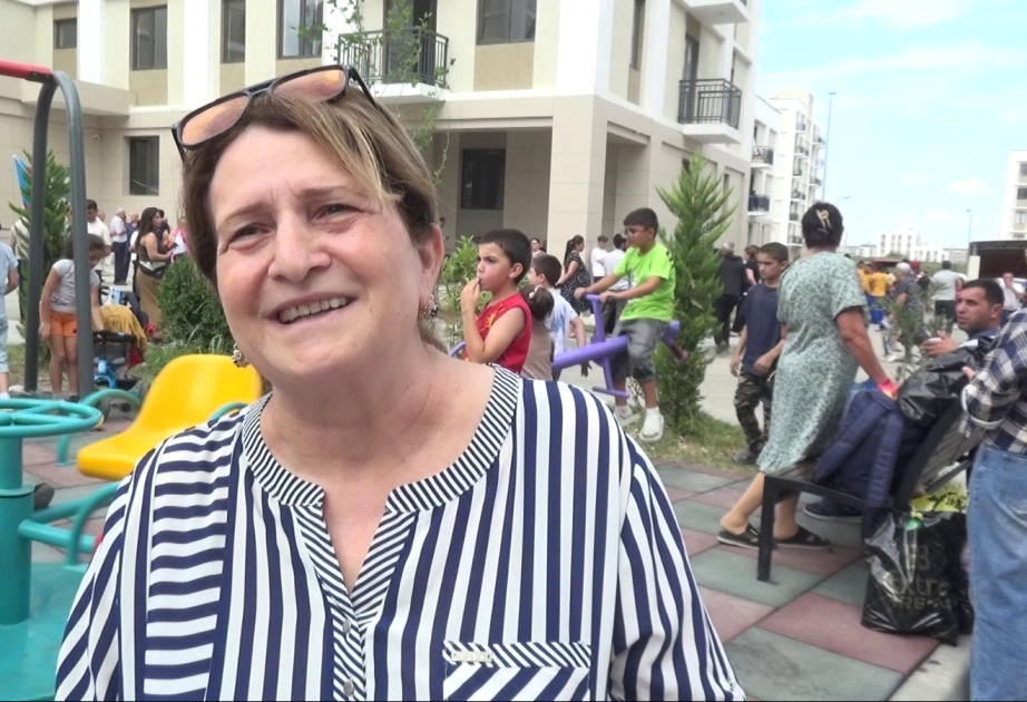 Laləzar Hüseynova: Bu gün həm sevinirik, həm də qürurlanırıq