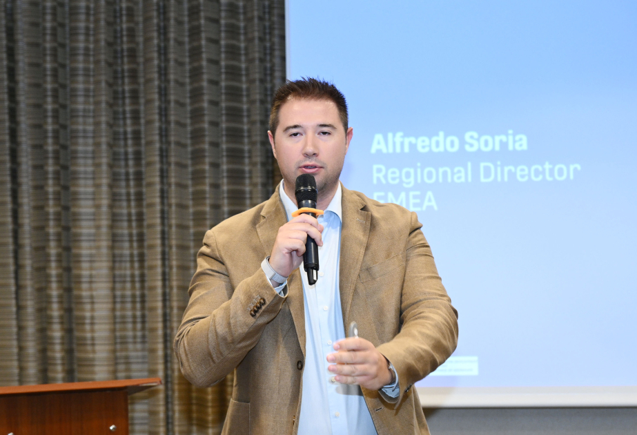 Alfredo Soria: “Plug & Play” Azərbaycanda açıq innovasiya təşəbbüsünün genişləndirilməsini dəstəkləyir