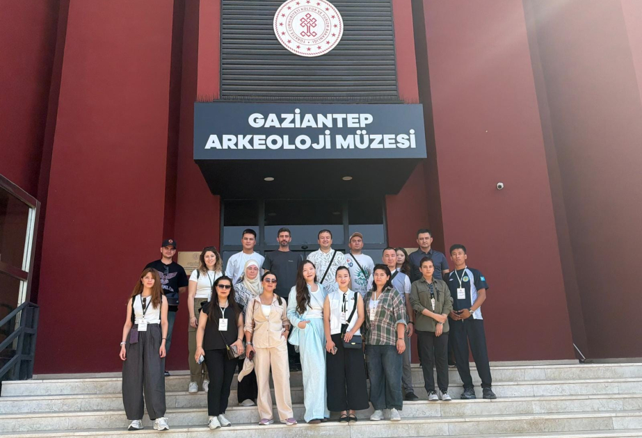 Gənc arxeoloqlar Türkiyədə təcrübə proqramında iştirak ediblər