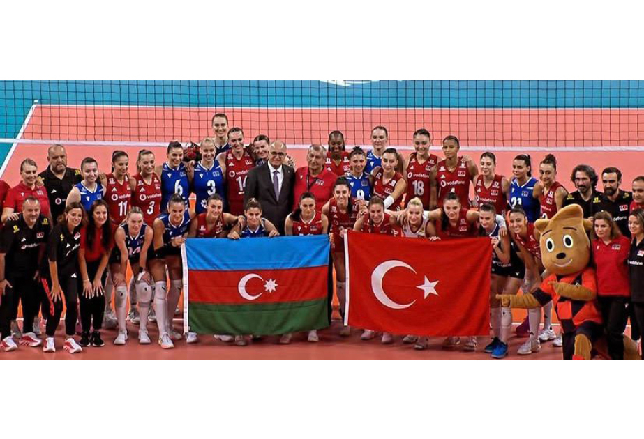 المنتخب الأذربيجاني للكرة الطائرة للسيدات يودع البطولة الأوروبية بعد خسارته أمام نظيره التركي في دور الستة عشر