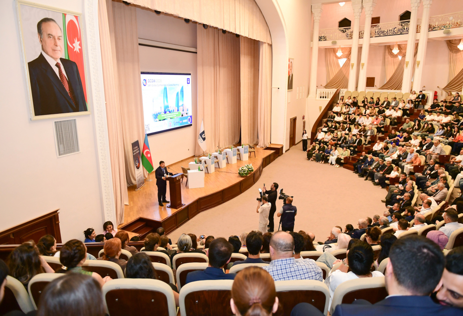 AzTU hosts 14th Global Conference on Global Warming