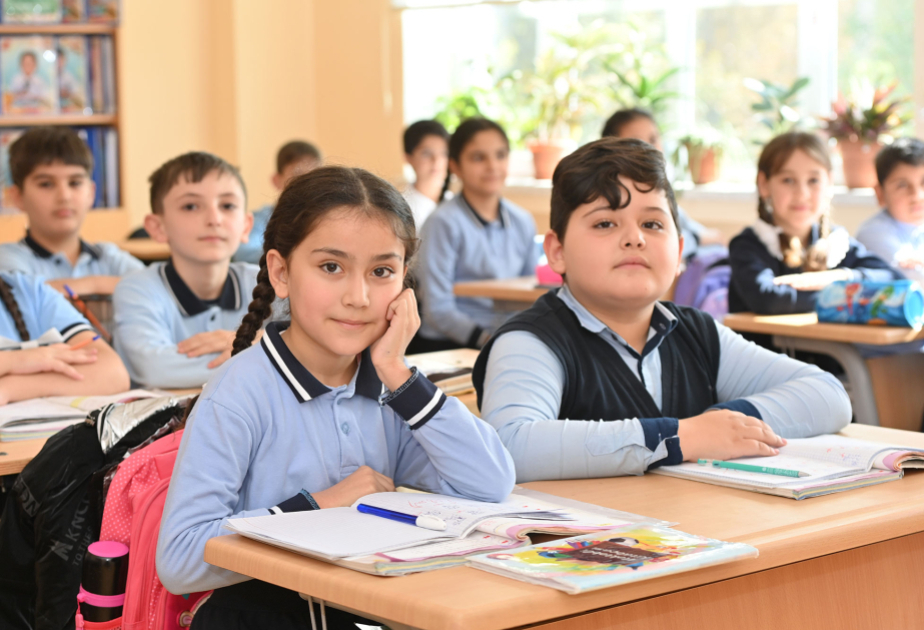 Şagirdlərin yerdəyişməsi prosesi dayandırılır