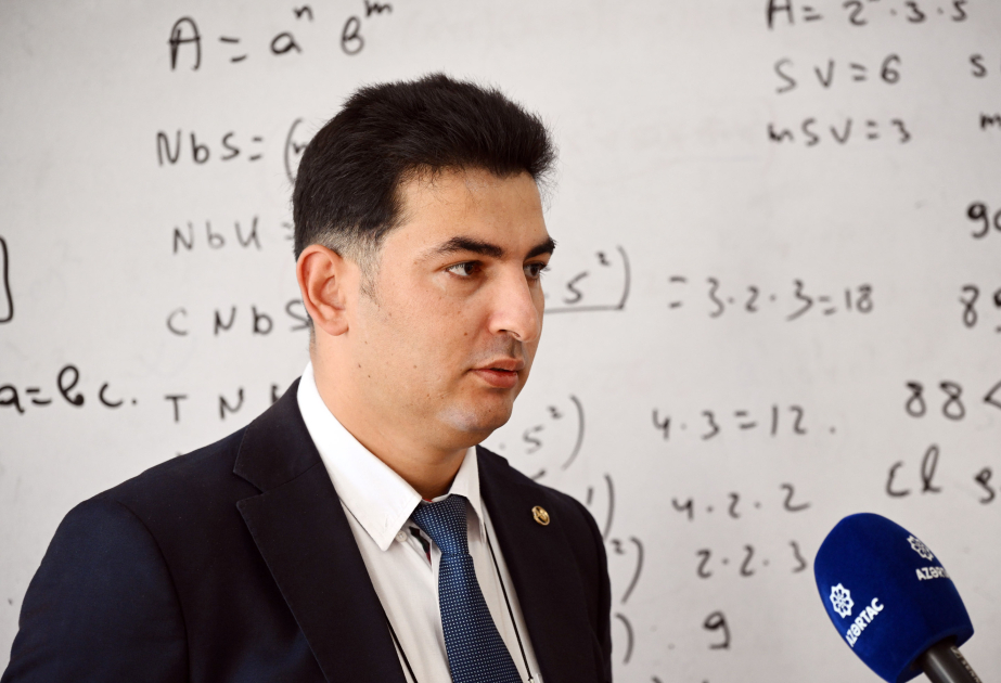 Məftun Əhmədov: Şagirdə hazır cavabı deyil, düşünmə metodunu öyrədirik