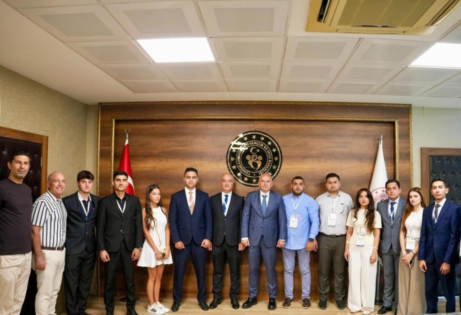BDU-nun əməkdaşı Antalyada gənclərlə bağlı inkişaf proqramında iştirak edib