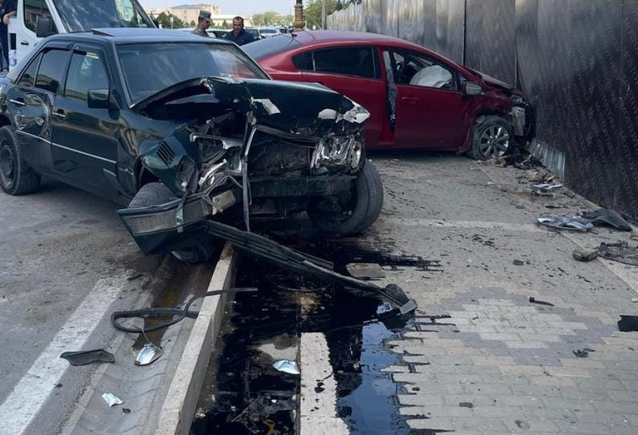 Naxçıvanda zəncirvari qəza - 4 avtomobil toqquşub
