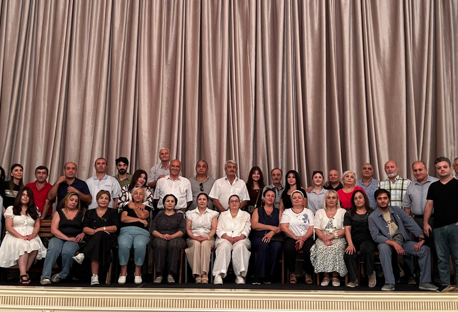 Sumqayıt teatrı yeni mövsümü "Ölməz" tamaşası ilə açacaq