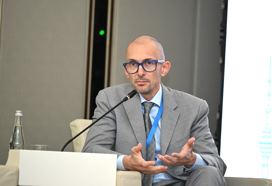 Franko Luçerini: Emissiyaların azaldılması iqtisadi fayda yaradan investisiya kimi qiymətləndirilməlidir