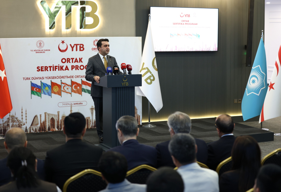 Ankarada Türk Dünyası Ali Təhsildə Tərəfdaşlıq Sertifikat Proqramının açılışı olub