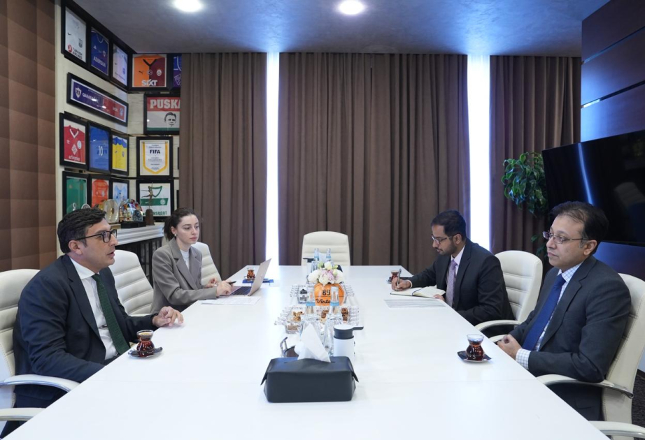Azerbaijan, Pakistan discuss development of cooperation in youth and sports