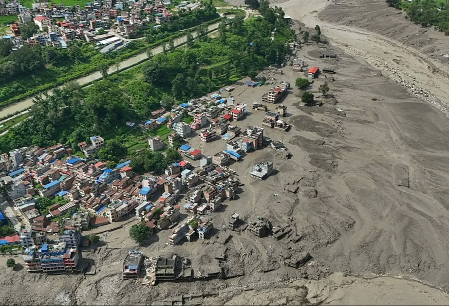 Himalaya: Zahl der Toten auf fast 1.400 gestiegen