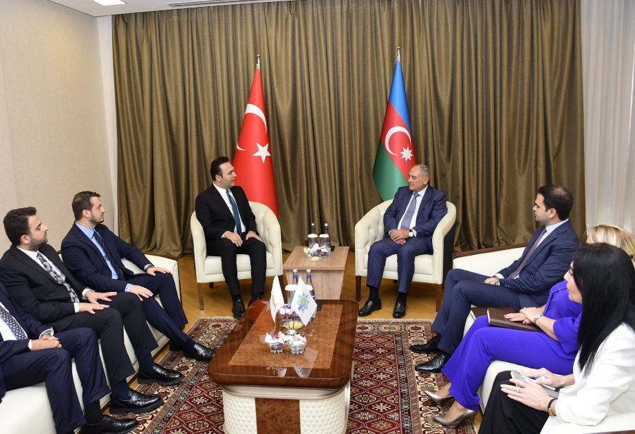 YAP Sədrinin müavininin AK Parti Gənclik Qollarının nümayəndə heyəti ilə görüşü olub