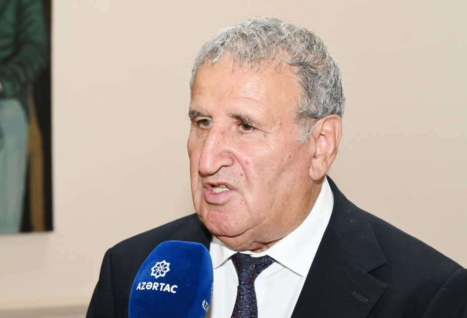 İsa Həbibbəyli: Əziz Səncər Türk dünyasının və dünya elminin fəxri olan görkəmli alimdir