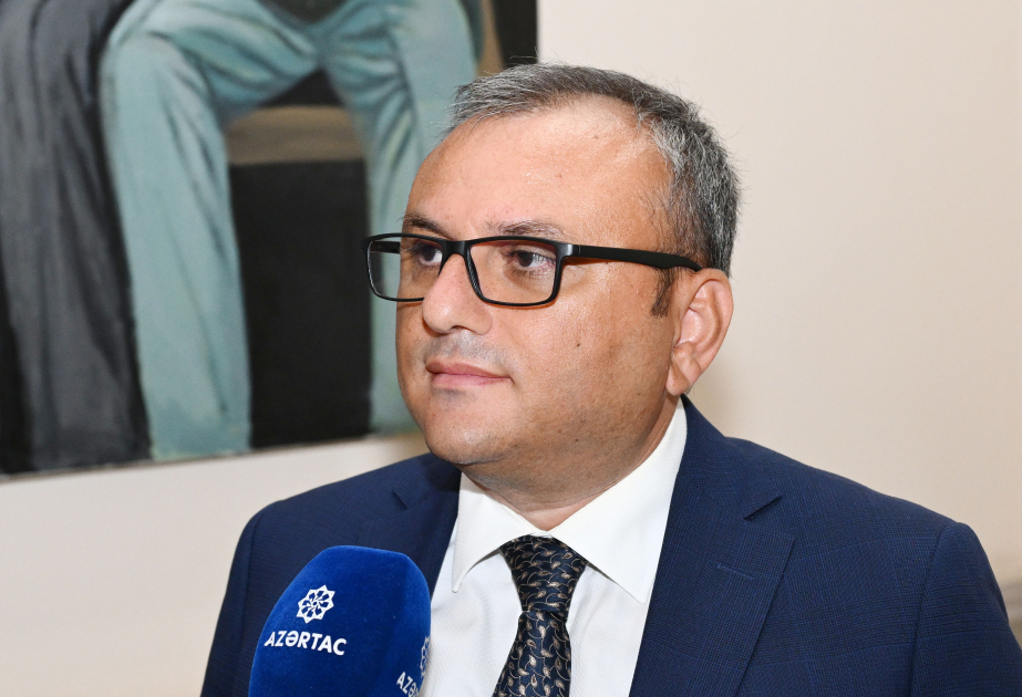 UNEC-in dosenti: Professor Əziz Səncər Türk dünyası ölkələrinin gənclərinə dəstək göstərir
