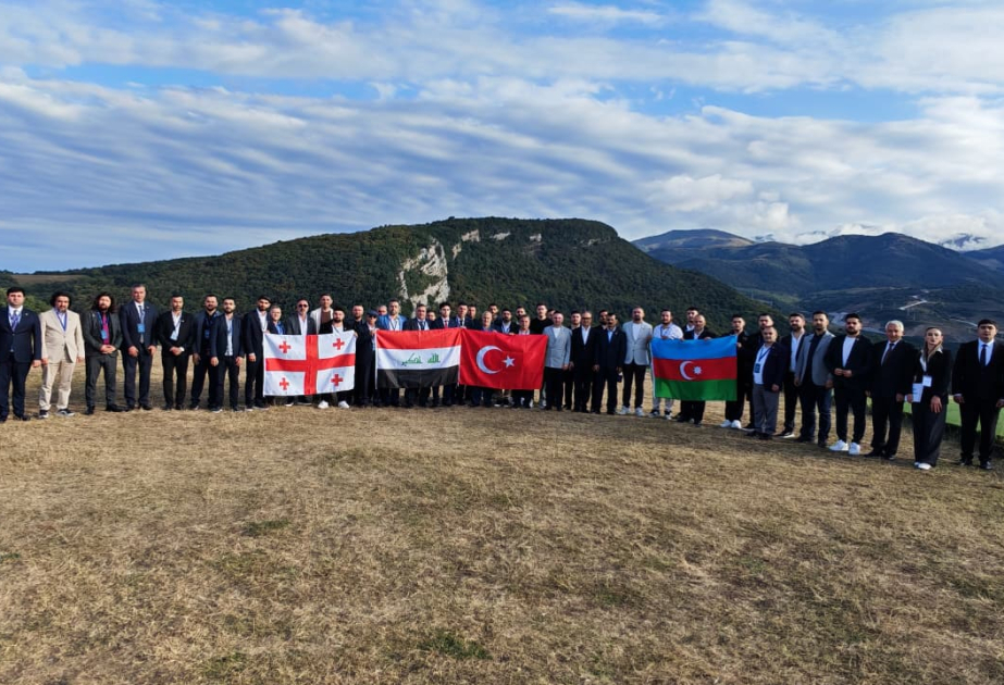 Des personnalités religieuses d’origine azerbaïdjanaise venues de Türkiye, de Géorgie et d’Irak visitent Choucha