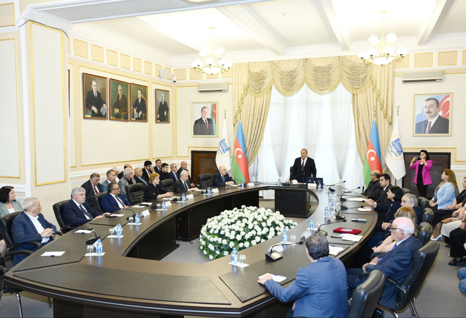 AMEA-da Nobel mükafatı laureatı Əziz Səncərin 80 illik yubileyinə həsr olunan konfrans təşkil edilib