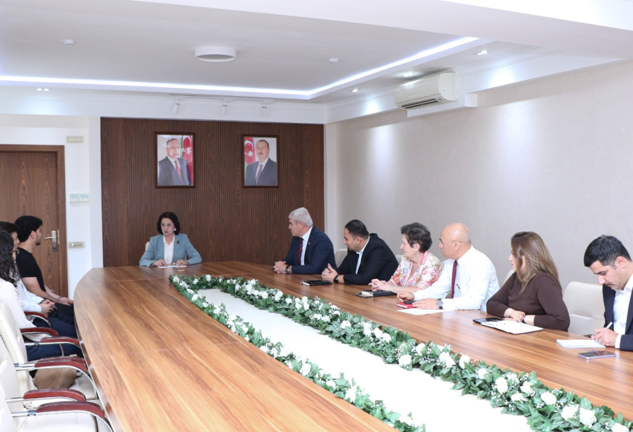 Memarlıq və İnşaat Universitetinə yüksək balla qəbul olunan tələbələrlə görüş olub