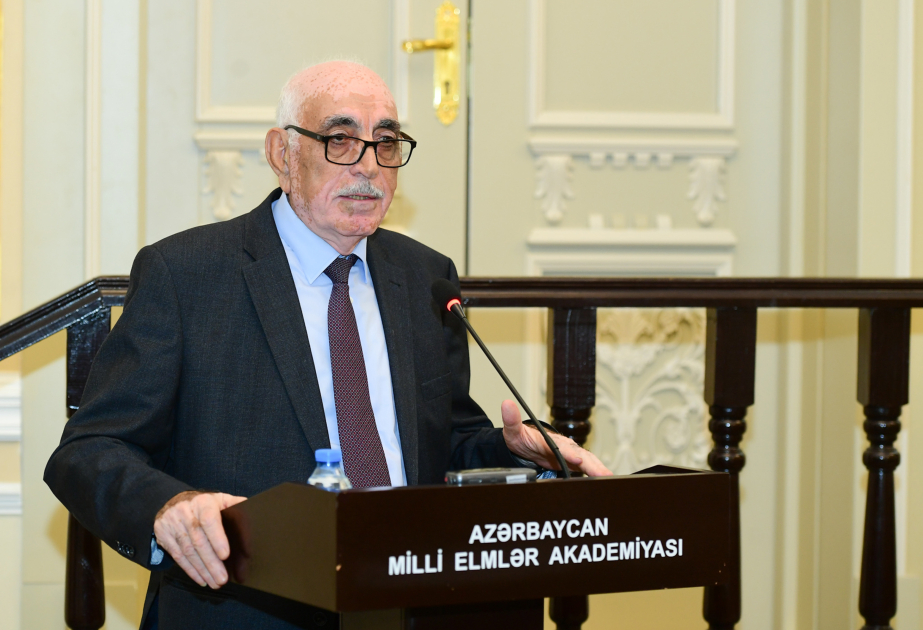 Elşad Qurbanov: İqlim dəyişmələrinin təsirlərinin öyrənilməsində bitkilərin monitorinqi vacibdir