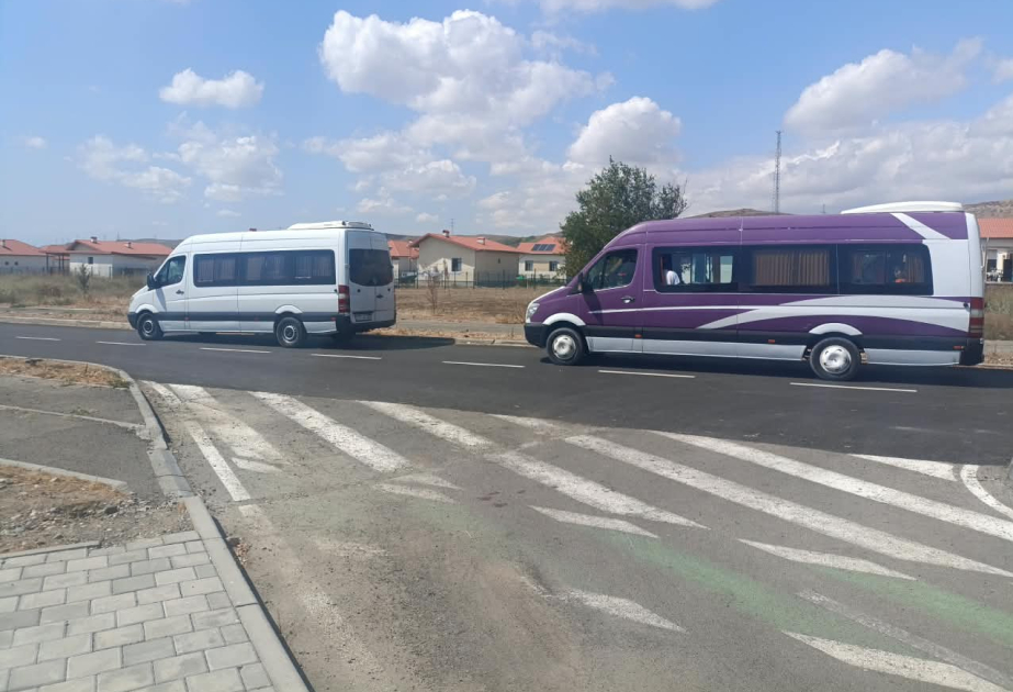 En la aldea de Shukurbeyli se entregaron las llaves de las viviendas a otras 25 familias