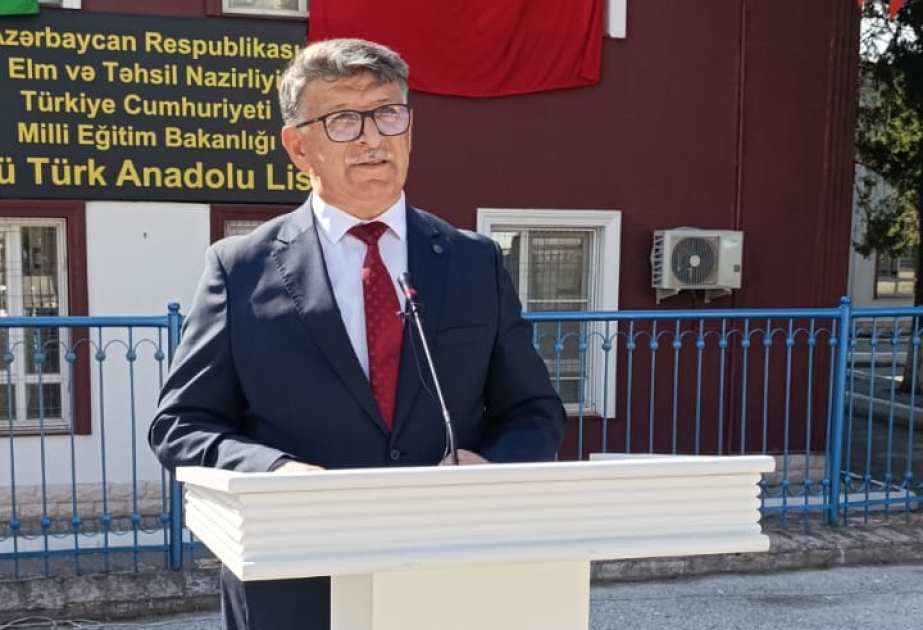 Bakı Türk Anadolu Liseyində Robotik kodlaşdırma laboratoriyasının əhəmiyyəti vurğulanıb