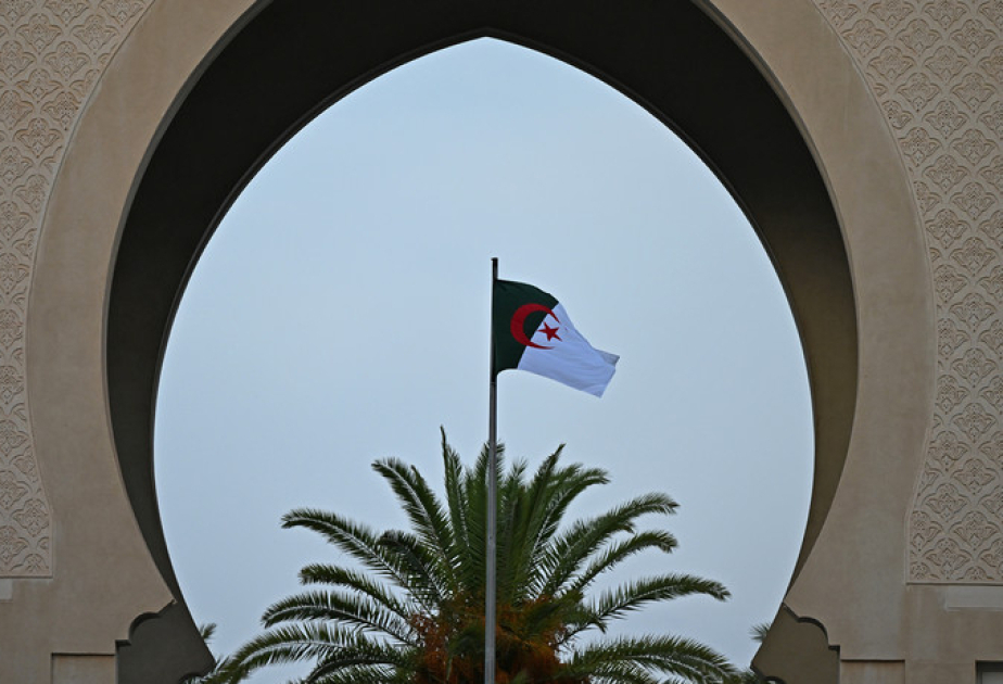 Argelia anuncia la ruptura de relaciones diplomáticas con los Emiratos Árabes Unidos