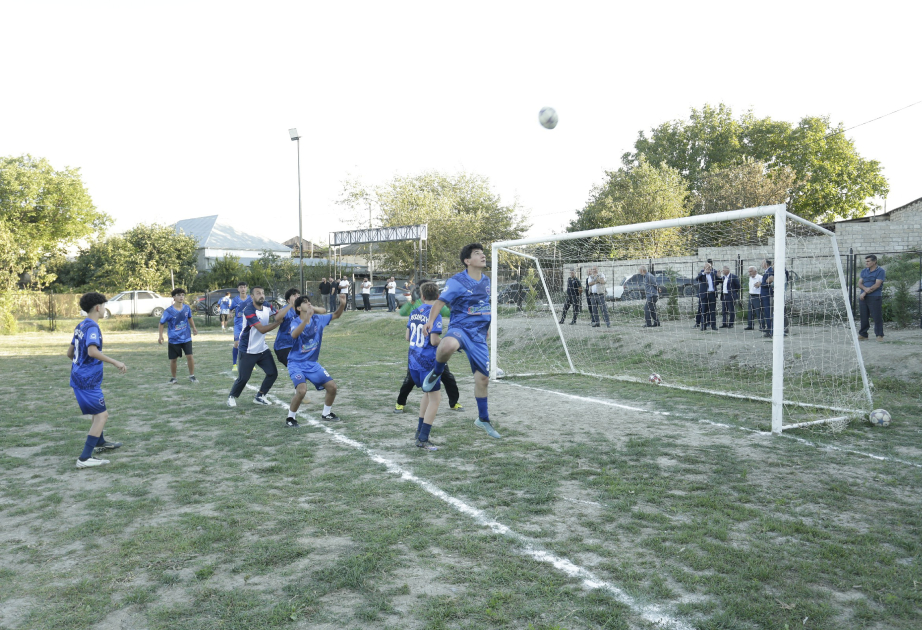 Xaçmazın Qusarçay kəndində yeni futbol meydançası istifadəyə verilib VİDEO