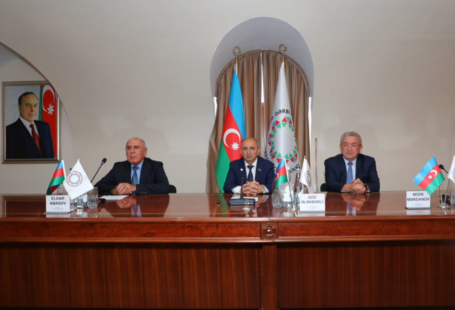 Qərbi Azərbaycan İcmasında bu il ali məktəblərə qəbul olmuş bir qrup gənclə görüş keçirilib