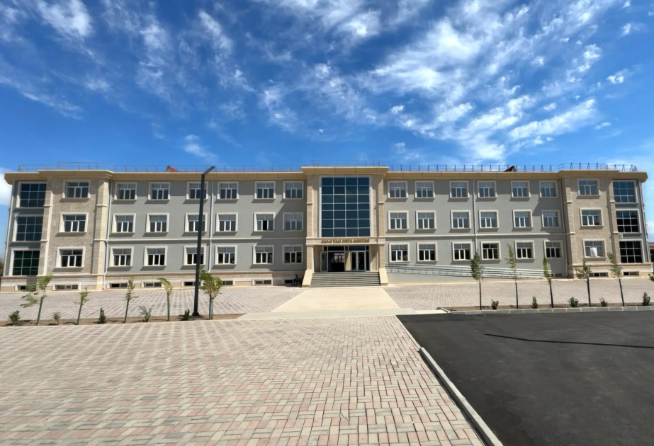 Bilik Günündə 522 şagird yerlik Nehrəm qəsəbə 3 nömrəli tam orta məktəbi istifadəyə veriləcək