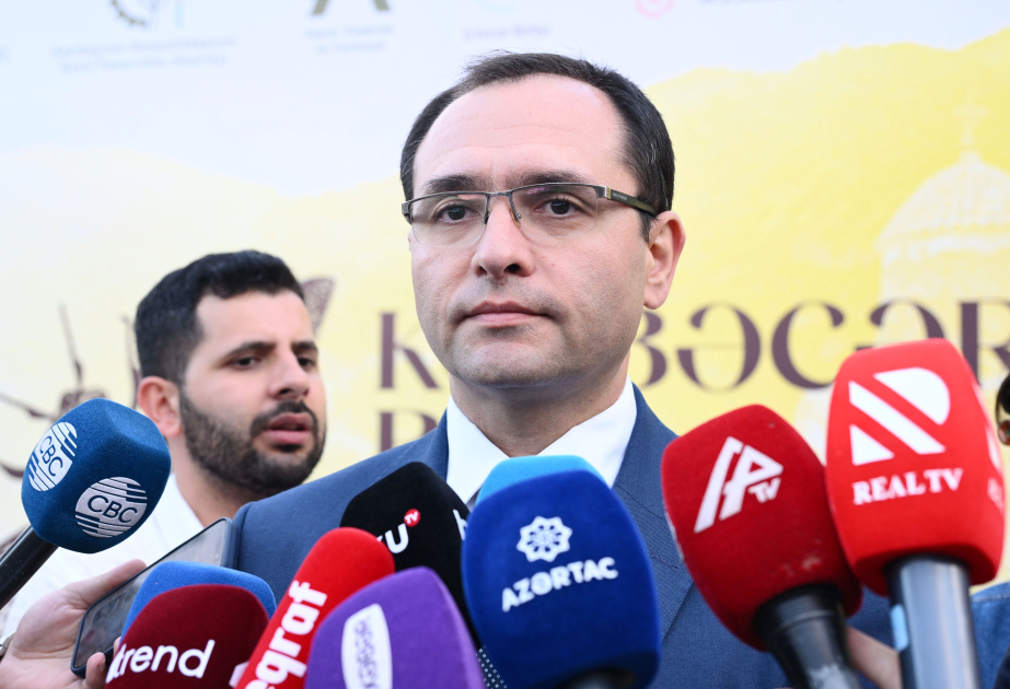 Azad edilmiş ərazilərə 200 mindən çox arı ailəsi köçürülüb