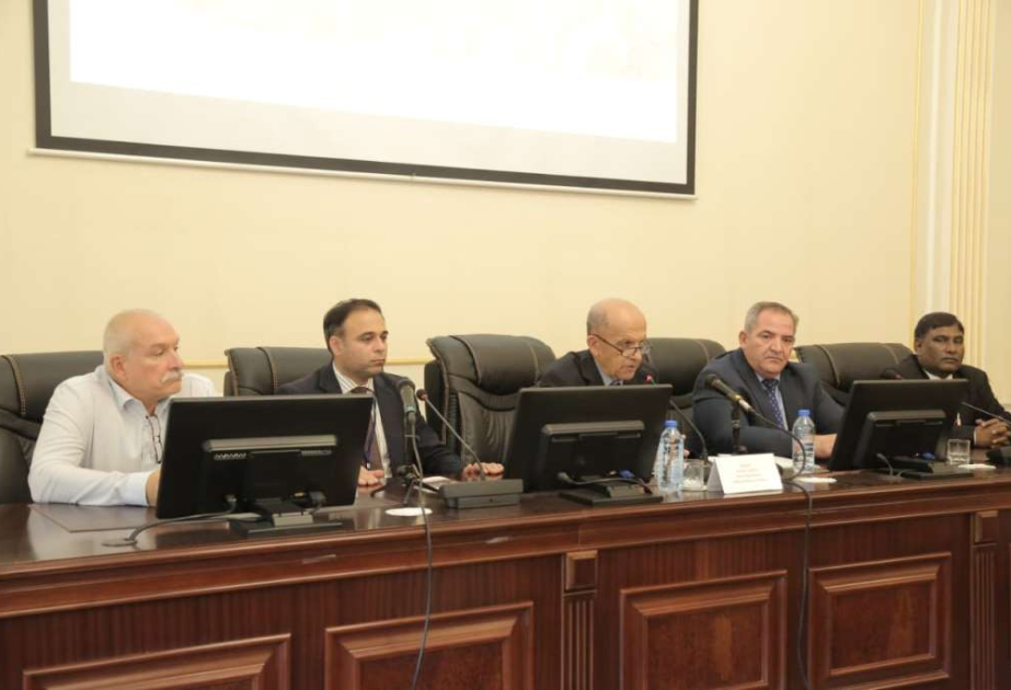 Bakıda keçirilən XIV Beynəlxalq Altay Topluluqları Simpoziumu başa çatıb