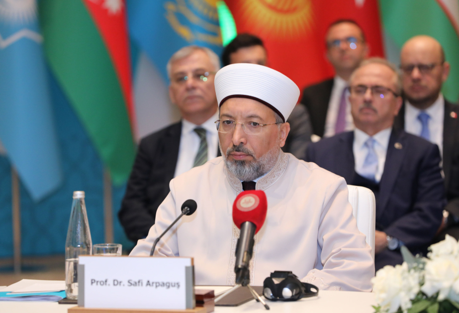 رئيس إدارة الشؤون الدينية التركية: على الدول التركية صياغة استراتيجية مشتركة لمواجهة التيارات المنحرفة التي تستغل الإسلام