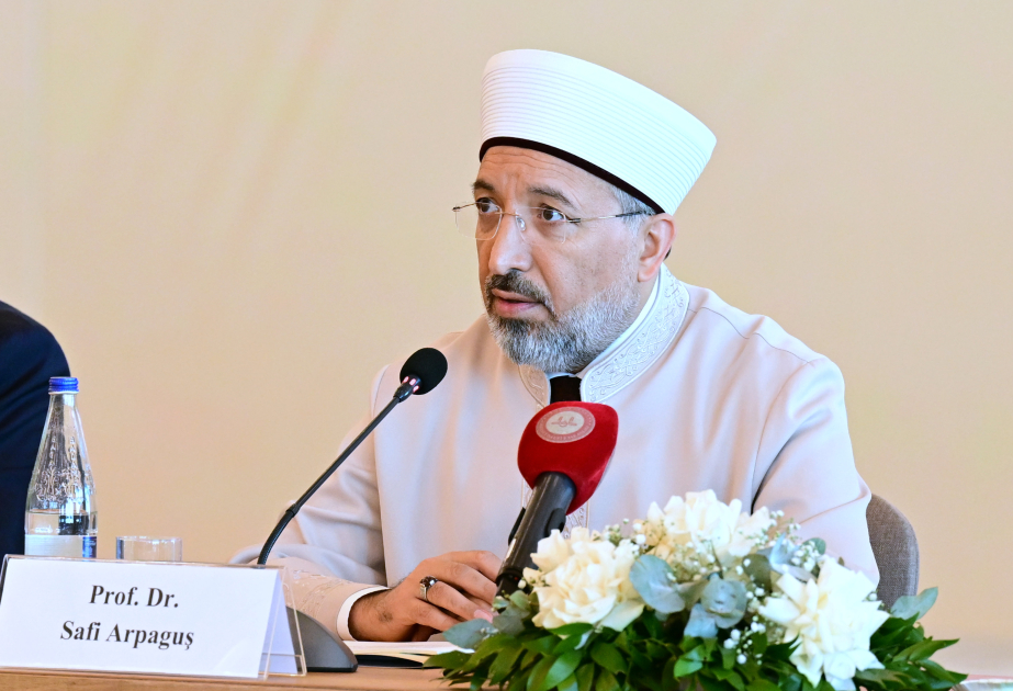 Safi Arpaquş: İslam irsinin yeni nəsillərə ötürülməsi onların tarix və sivilizasiya ilə bağlarını gücləndirəcək