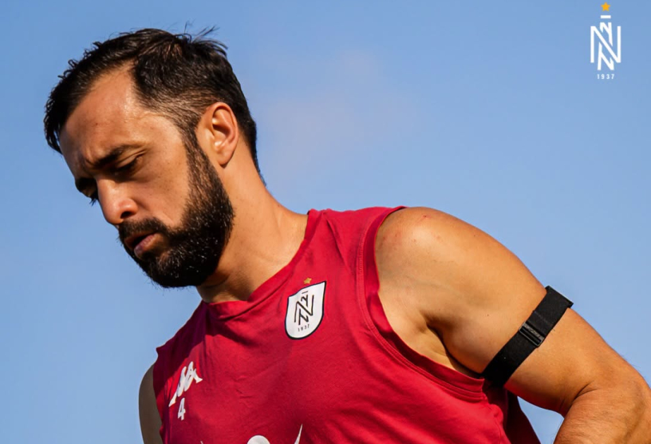“Neftçi” Elvin Camalovla vidalaşıb