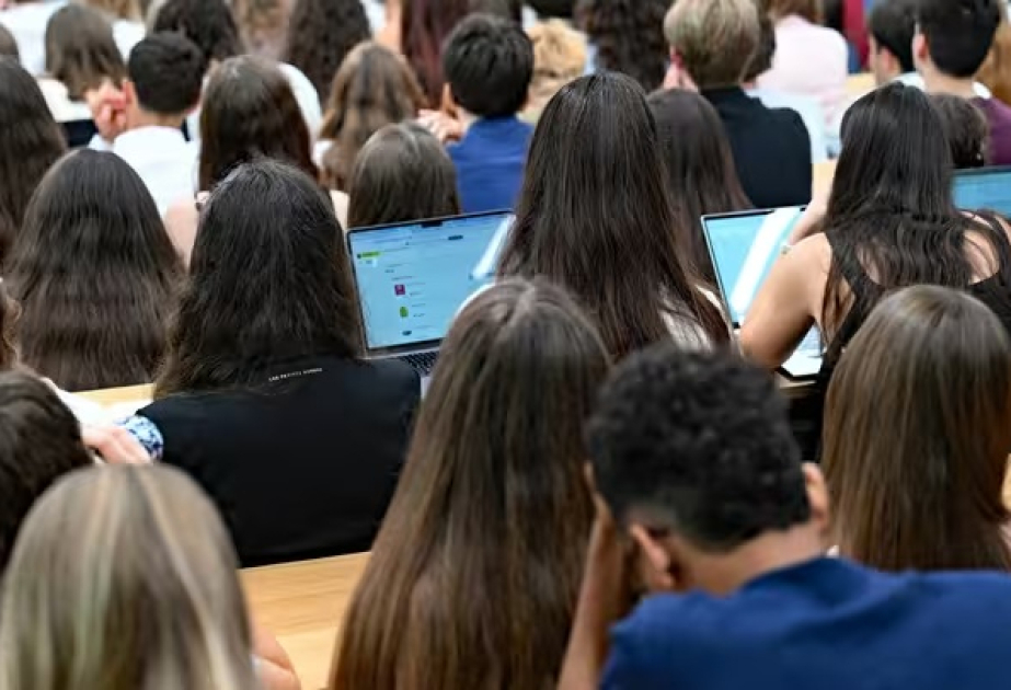 Fransada universitet ödənişləri beşqat arta bilər: tələbələr və ekspertlər üz-üzə