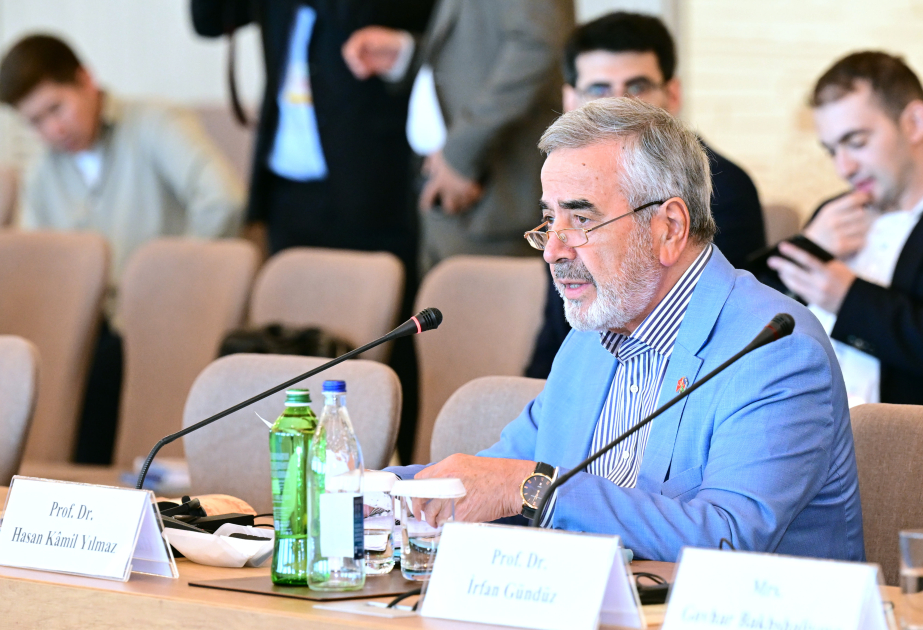 Türk professor: Yəhya Bakuvi Azərbaycanın mənəvi irsinin Anadoluda və Balkanlarda yayılmasında mühüm rol oynayıb