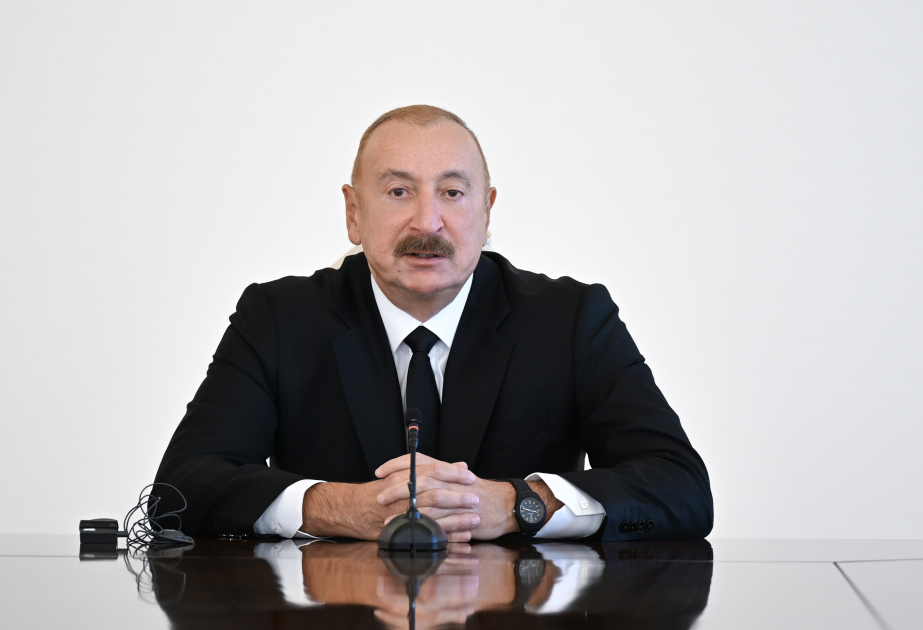 Presidente Ilham Aliyev: "Cuando el mundo túrquico, el Cáucaso y el mundo islámico están unidos, nadie puede hacernos daño"
