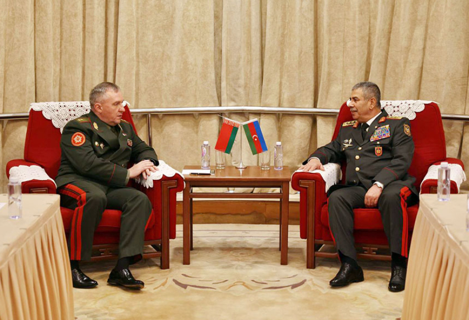 Azerbaijan Minister of Defense meets with his Belarusian counterpart