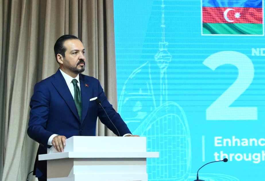 AK Parti sədrinin müavini: Orta Dəhliz üzrə daşınan yüklərin həcmi qarşıdakı dövrdə üç dəfəyə qədər arta bilər