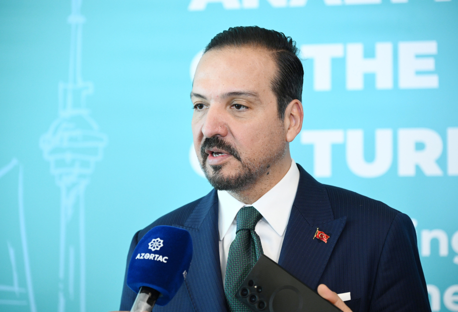 AK Parti sədrinin müavini: Yeni Azərbaycan Partiyası ilə Ədalət və İnkişaf Partiyasının qardaşlığını daha da inkişaf etdirəcəyik