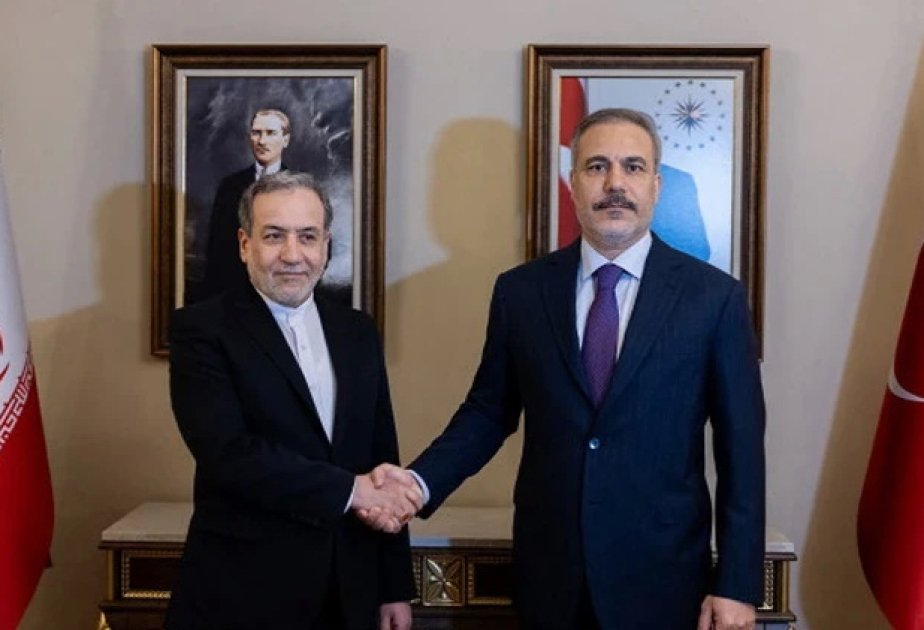Turkish, Iranian foreign ministers discuss latest developments, efforts to end conflict by phone