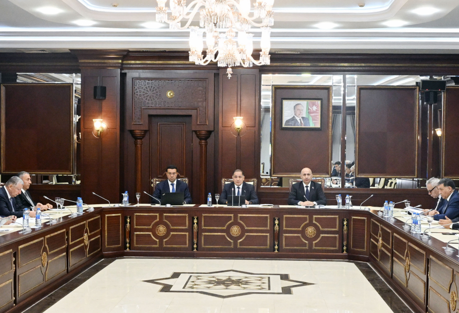 Se desarrollarán el transporte de pasajeros y de mercancías entre Azerbaiyán y Kirguistán