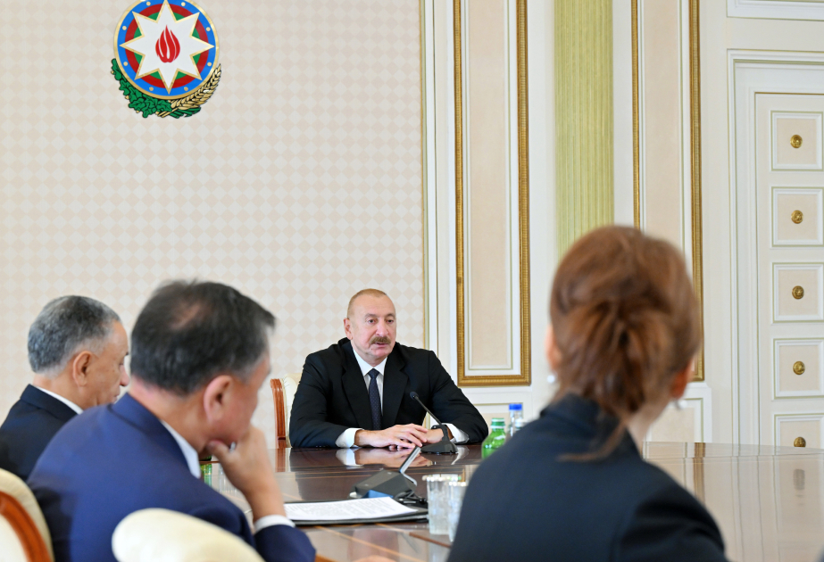 Prezident: Gənc nəslin vətənpərvərlik, milli prinsiplərə sadiqlik ruhunda tərbiyə olunması da çox vacibdir