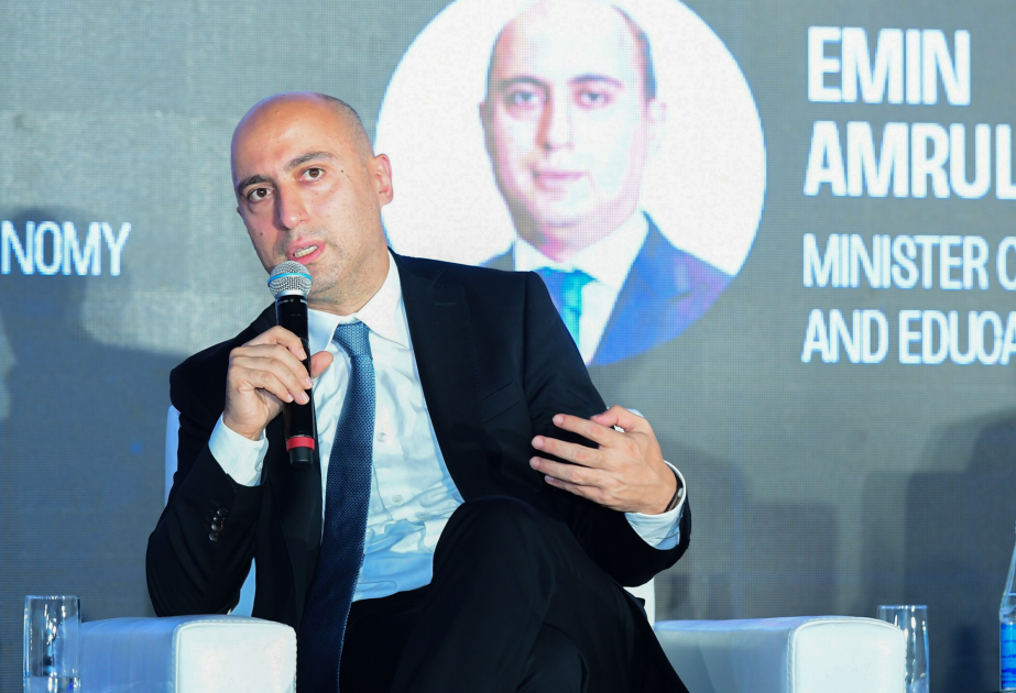 Emin Əmrullayev: Fundamental təhsil göstəricilərinin yaxşılaşdırılması xüsusi əhəmiyyət daşıyır