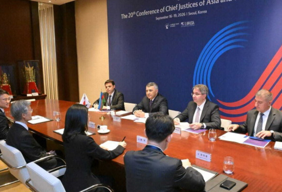 En Seúl En Seúl se proporcionó información sobre las reformas judiciales y legales implementadas en Azerbaiyán
