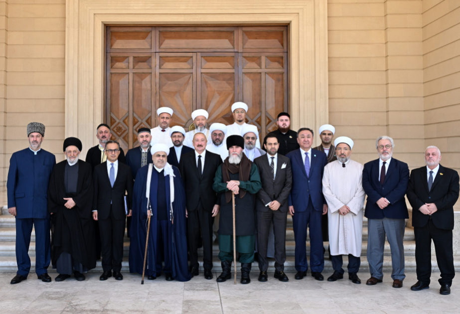 Türk və İslam dünyasının Bakıda birləşən gündəliyi: Prezidentdən mühüm mesajlar -  ŞƏRH